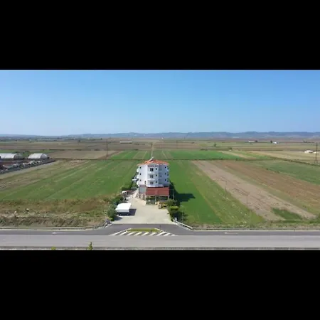 Monte Rei * Lushnjë